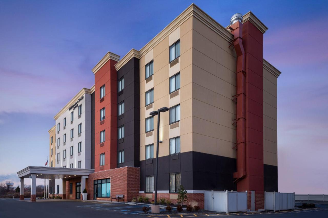 Fairfield Inn & Suites By Marriott New York Staten Island Exterior photo